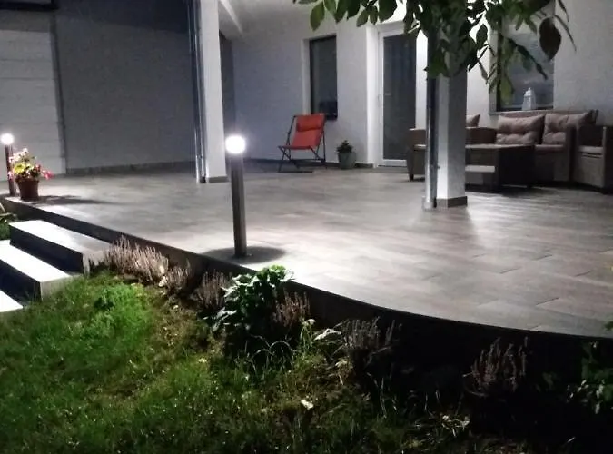 ゲストハウス Eva ヘーヴィーズ