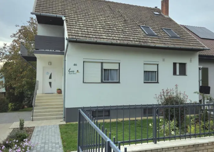 ゲストハウス Eva ヘーヴィーズ